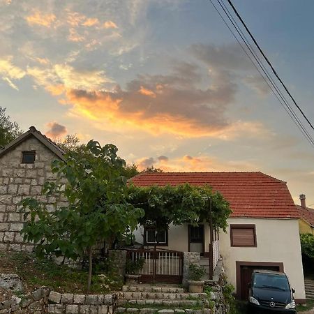 Kuca Za Odmor Βίλα Nikšić Εξωτερικό φωτογραφία